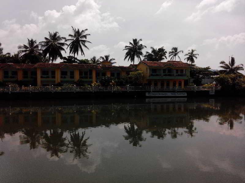 Hotel Riverside Baga Extérieur photo